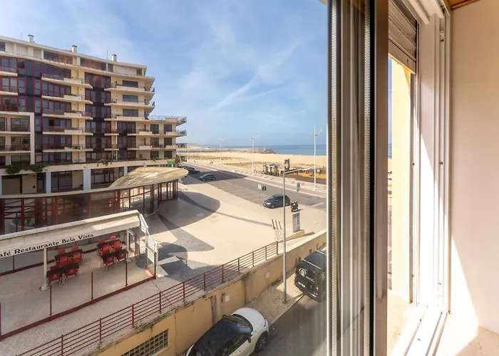 T3 Atlantic View Apartment Nazare